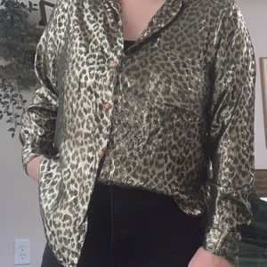 Vintage “Year Of…” Leopard, gold sparkle long sleeve size M
